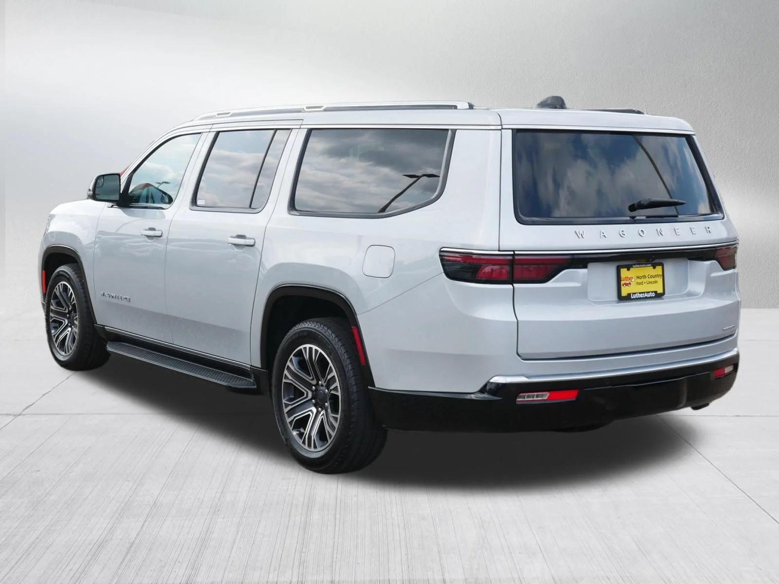 Used 2024 Silver Zynith Jeep Series II image 5