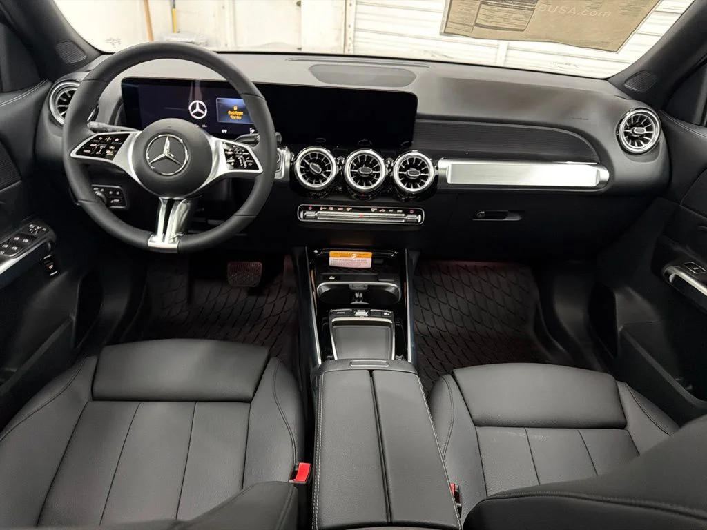 New 2026 Gray Mercedes-Benz GLB 250 image 21