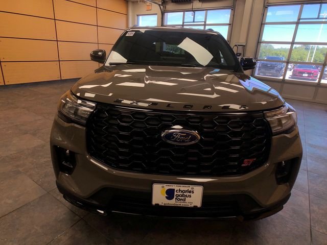 New 2026 Marsh Gray Ford ST image 2