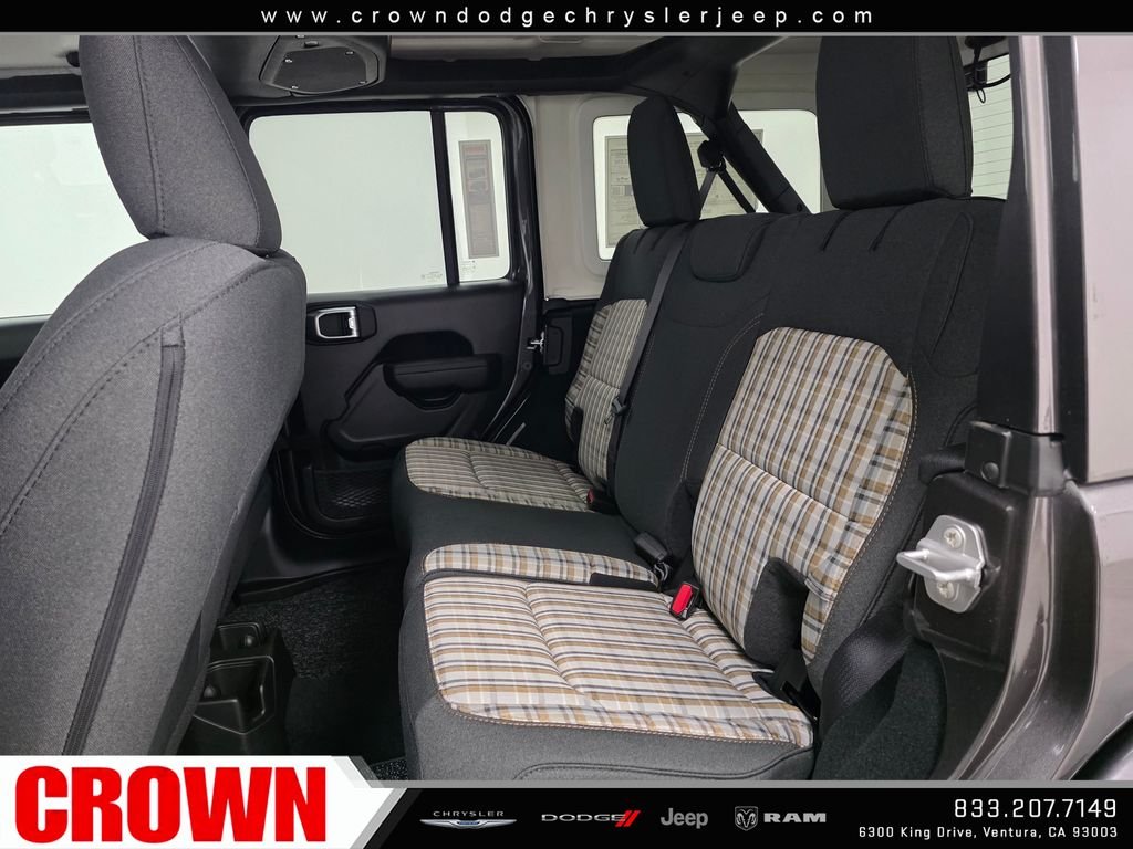 New 2026 Granite Crystal Metallic Clear-Coat Exterior Paint Jeep 85th Anniversary Edition image 14