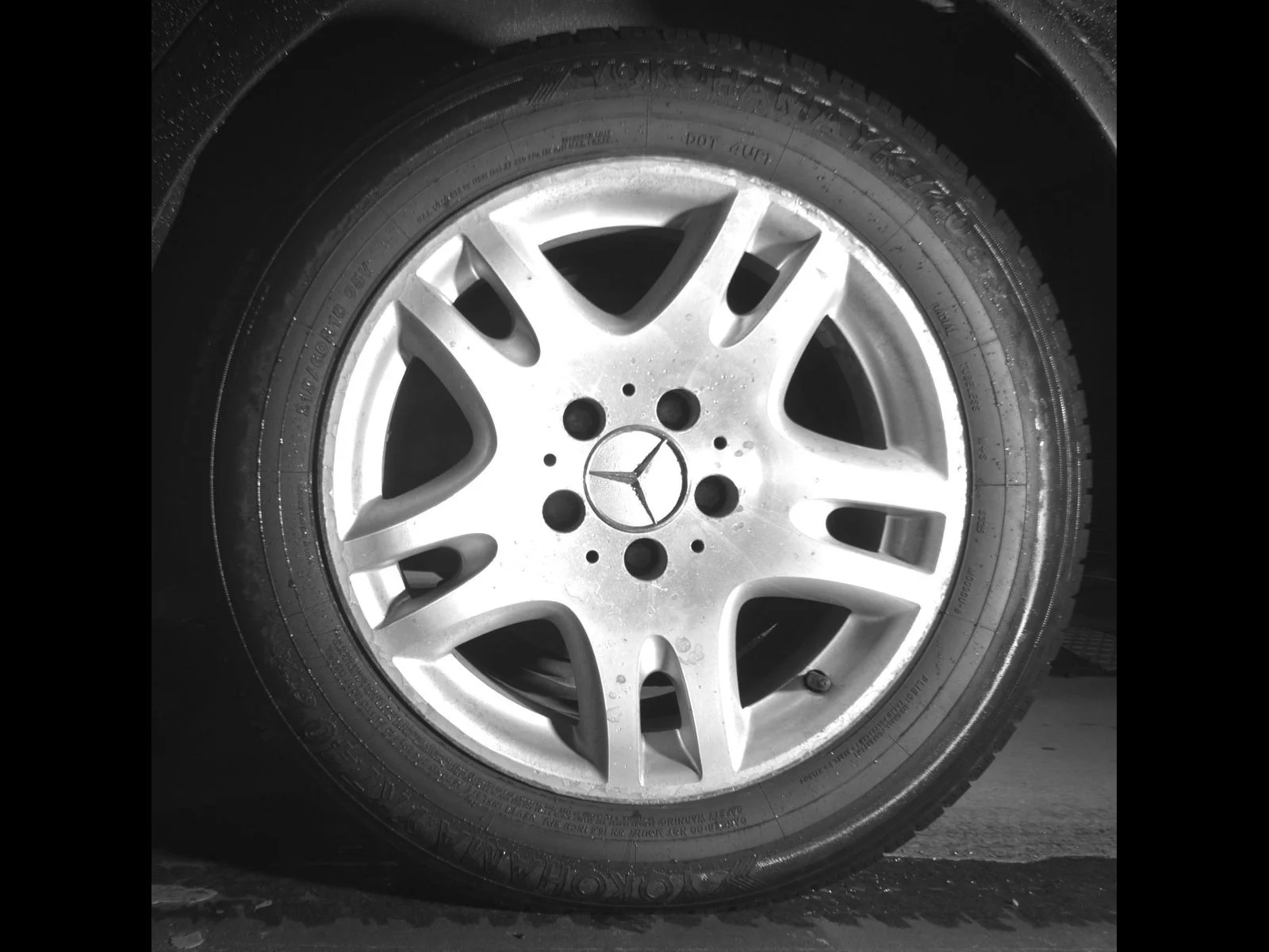 Used 2004 Black Mercedes-Benz 3.2L image 12