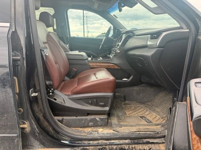 Used 2019 Black Chevrolet Premier image 12