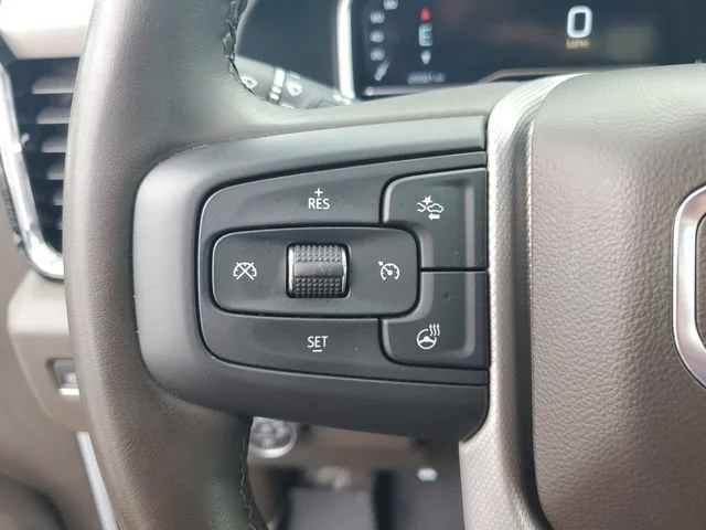 Used 2024 White Frost Tricoat GMC Denali image 12
