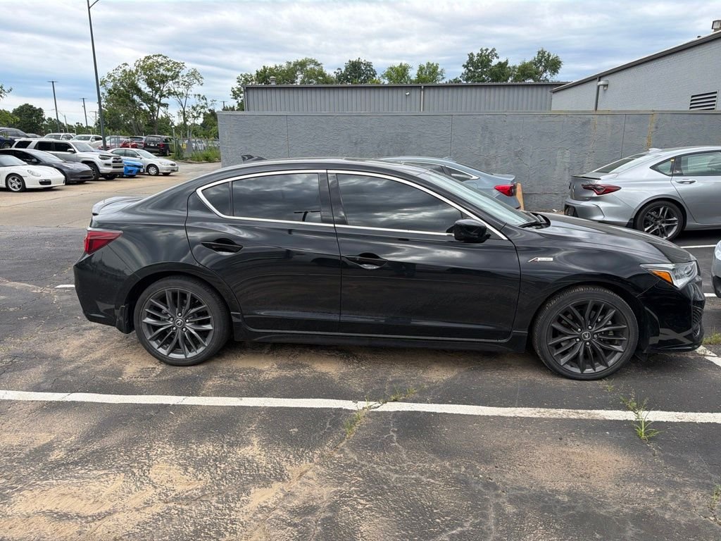 Used 2022 Black Acura Premium and A-SPEC Packages image 4