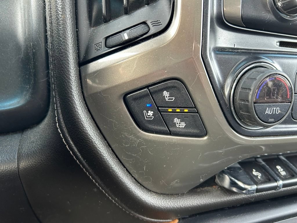 Used 2019 BLACK Chevrolet High Country image 26