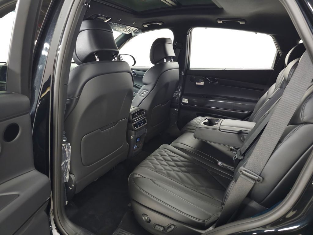 New 2026 Black Genesis 3.5T E-SC MHEV PRESTIGE BLACK image 32
