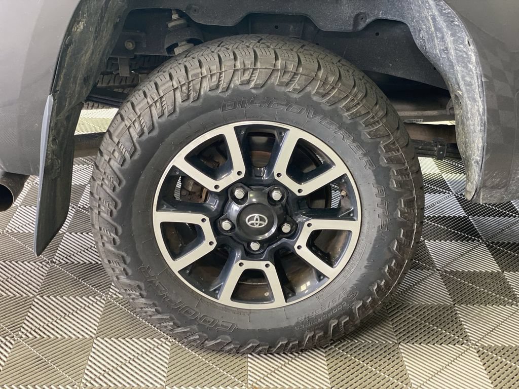 Used 2021 Gray Toyota SR5 image 18