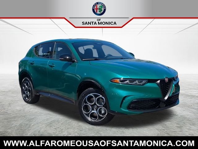 2025 Alfa Romeo Tonale Base