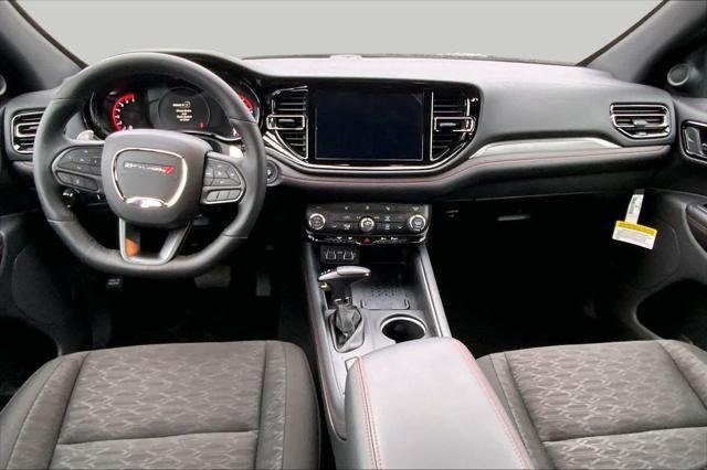 New 2026 Diamond Black Clear-Coat Exterior Paint Dodge GT image 4