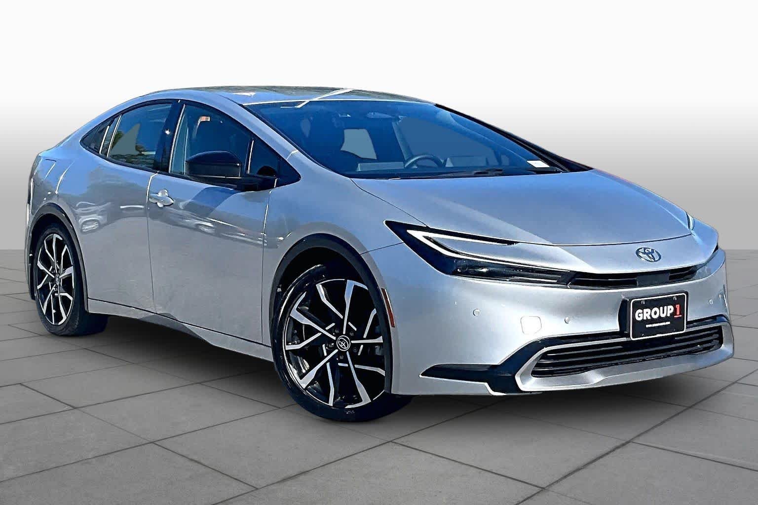Used 2024 Cutting Edge Toyota XSE image 2