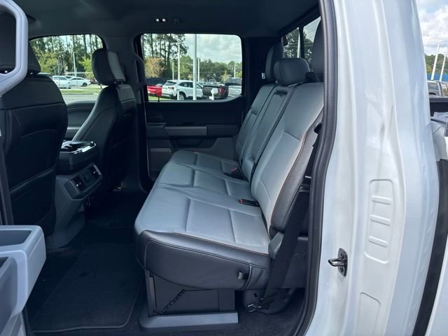 Used 2025 Oxford White Ford Lariat image 17