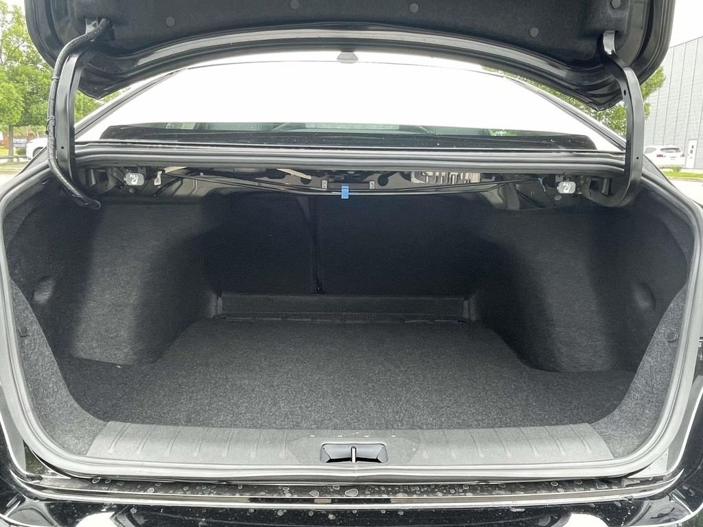 New 2026 Black Nissan SR image 9