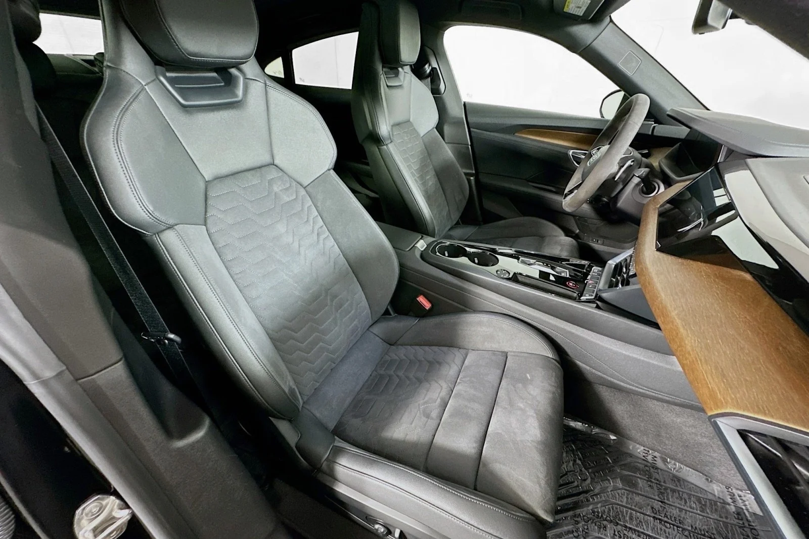 Used 2022 Mythos Black Metallic Audi Premium Plus image 8