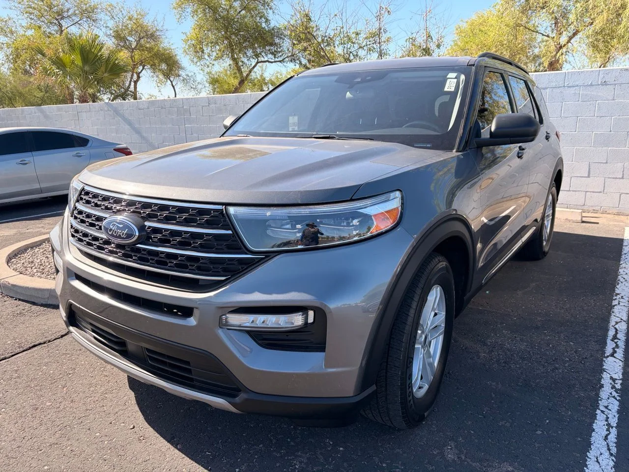2022 Ford Explorer XLT RWD's photo