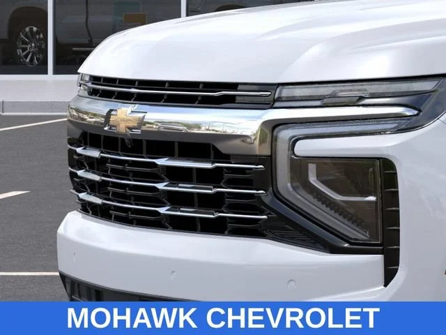 New 2025 Summit White Chevrolet LT image 13
