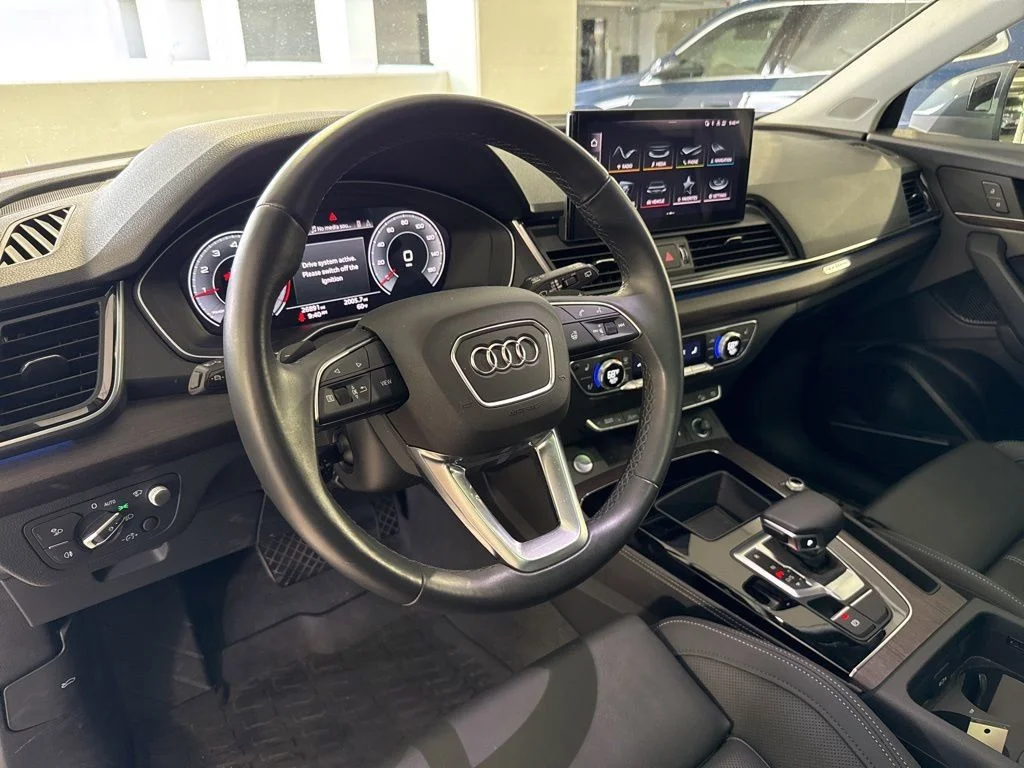 Used 2021 Manhattan Gray Metallic Audi 45 Prestige image 9