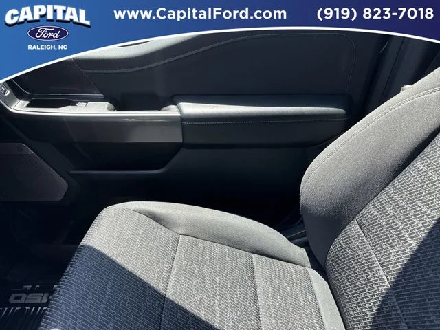 Used 2023 Black Ford XLT image 28