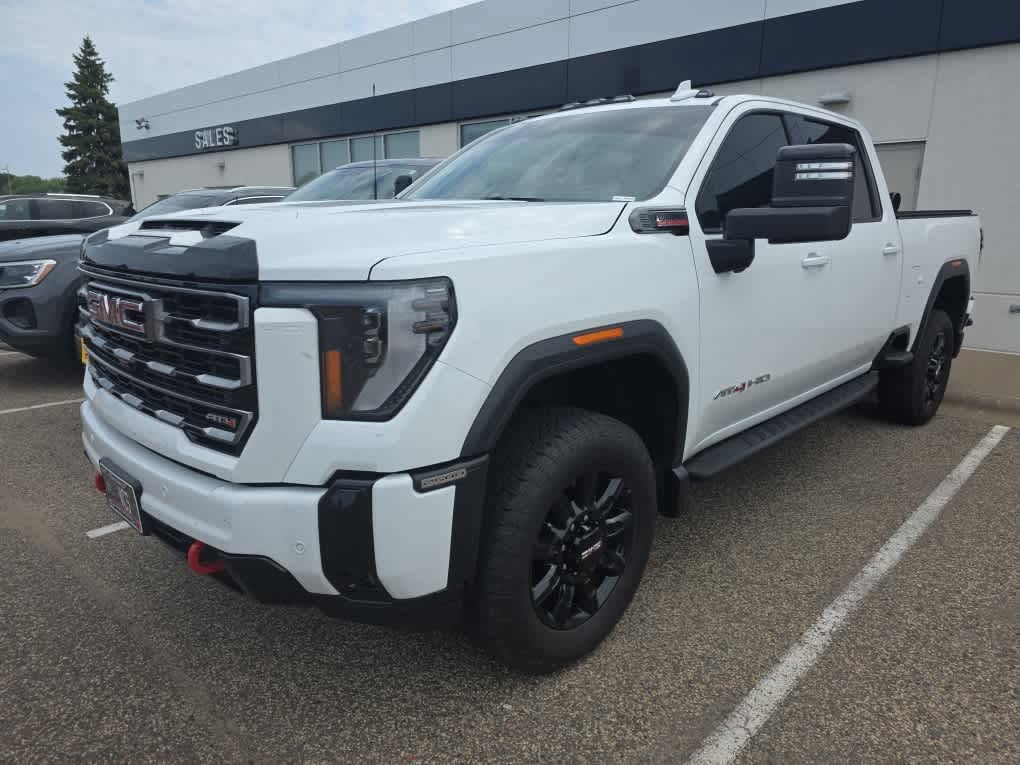 Used 2025 Summit White GMC AT4 image 2