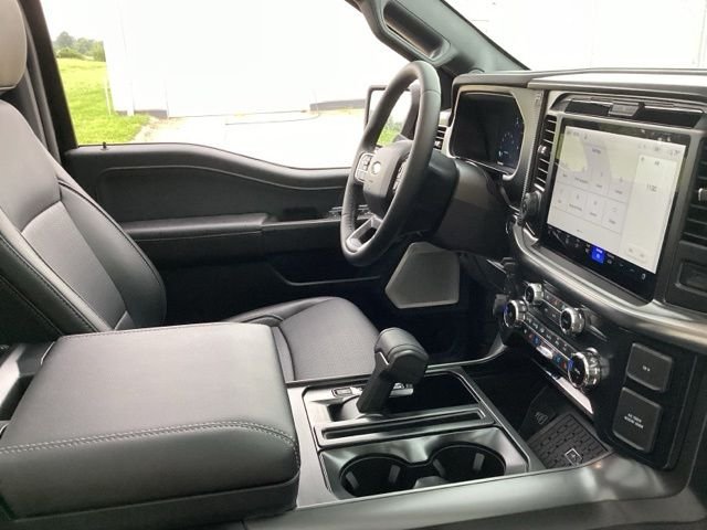 New 2026 Agate Black Metallic Ford Lariat® image 22