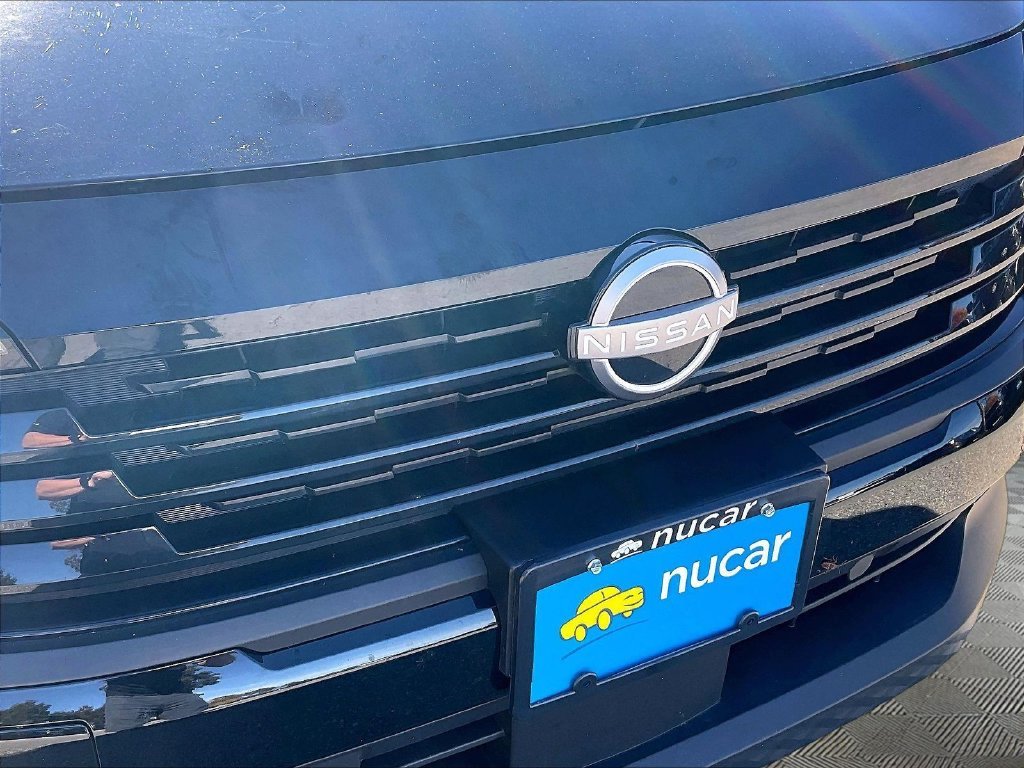 Used 2025 Super Black Nissan SV image 26