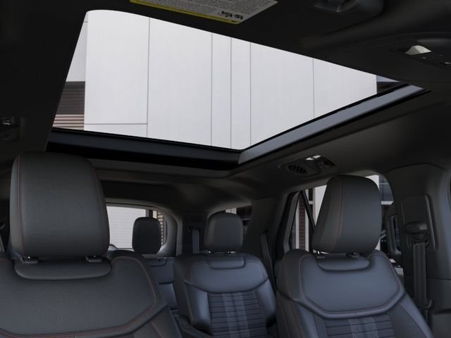 New 2026 Agate Black Metallic Ford ST-Line image 22