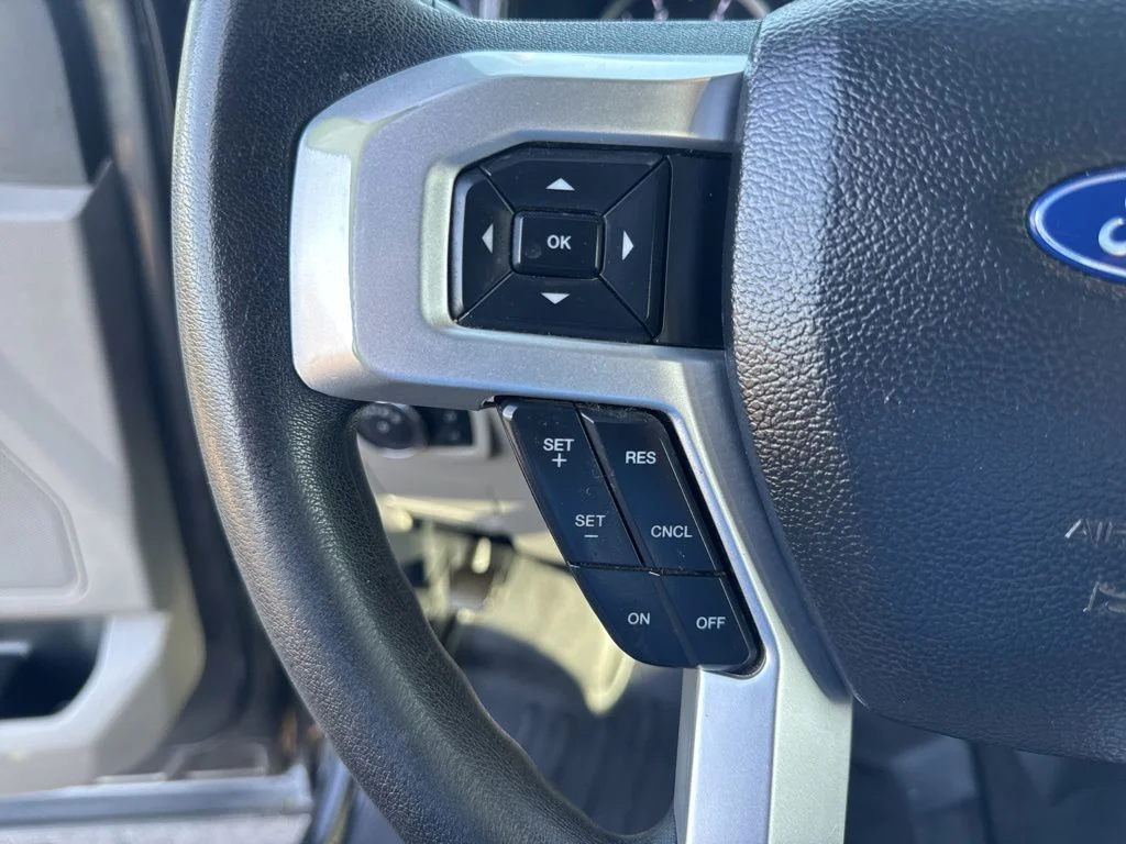 Used 2019 Magnetic Metallic Ford XLT image 20