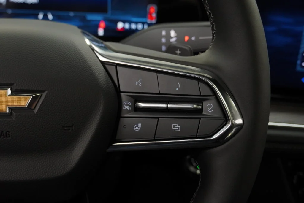 New 2026 Black Chevrolet LT image 30