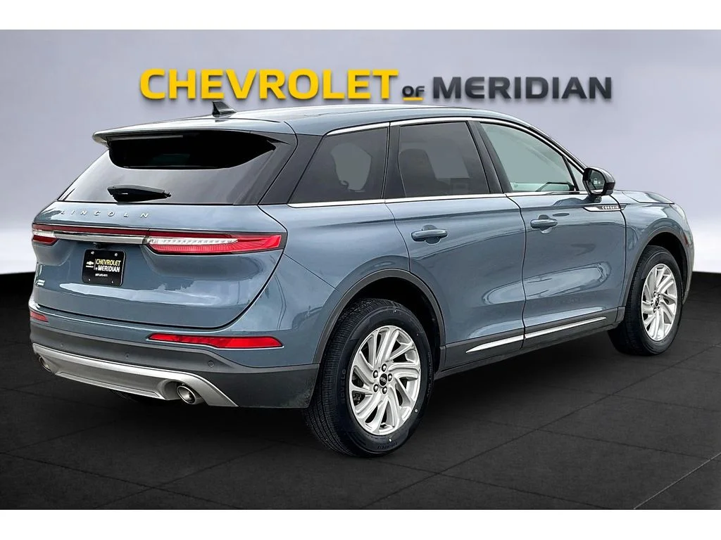 Used 2023  Lincoln Standard image 10