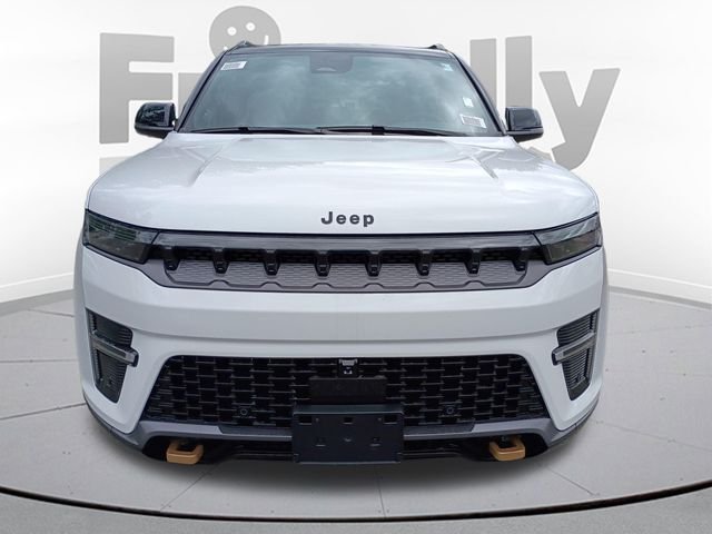 New 2026 Bright White Clear-Coat Exterior Paint Jeep 85th Anniversary Edition image 2