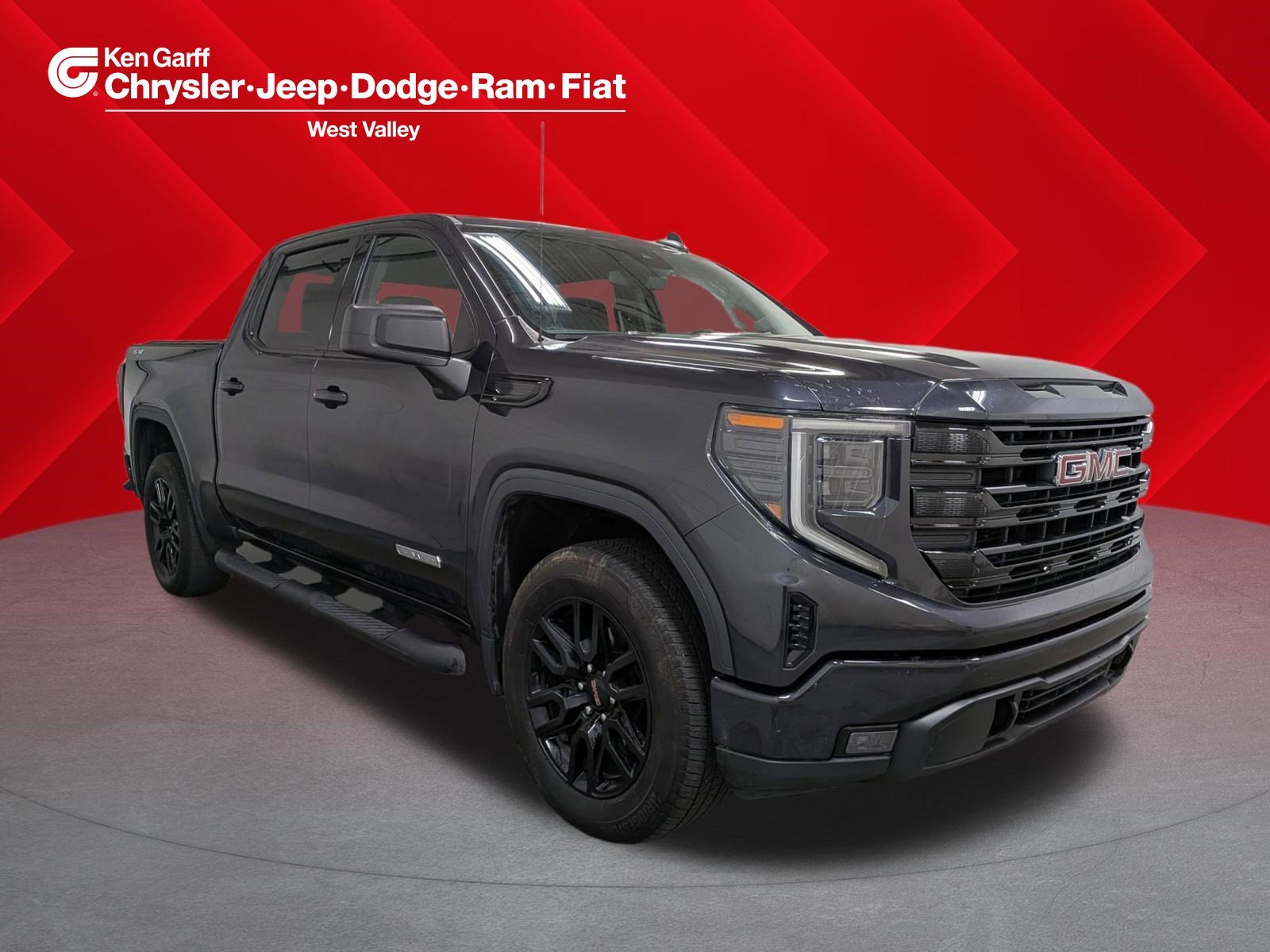 2023 GMC Sierra 4WD Crew Cab Short Box Elevation's photo