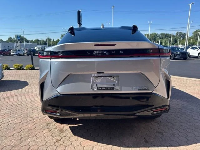 New 2026 Iridium Lexus PREMIUM AWD image 10