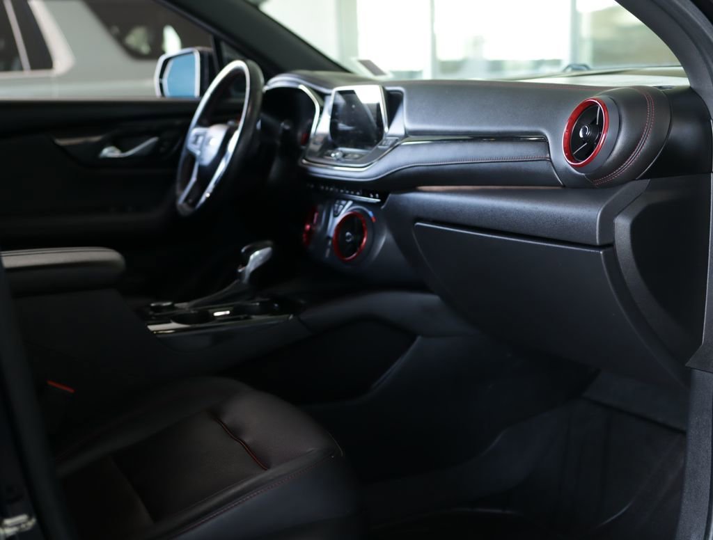 Used 2020 Midnight Blue Metallic Chevrolet RS image 36