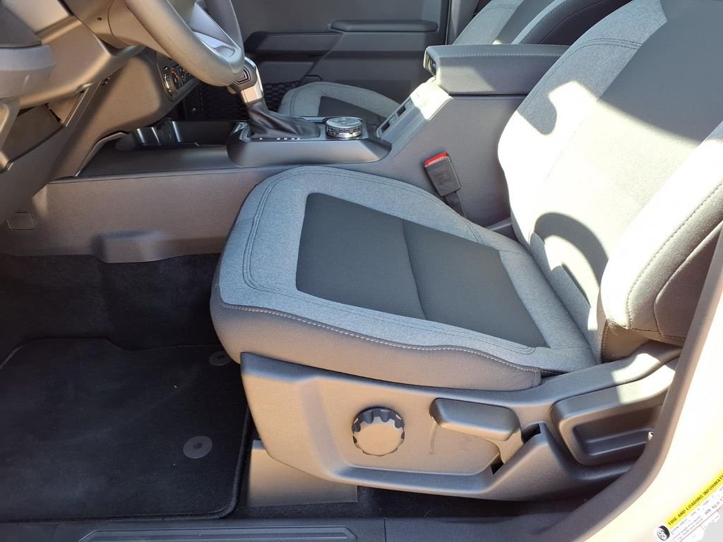 2025 Ford Bronco 4-Door Base - Photo 24