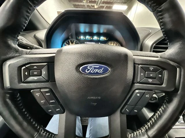 Used 2018  Ford XLT image 11