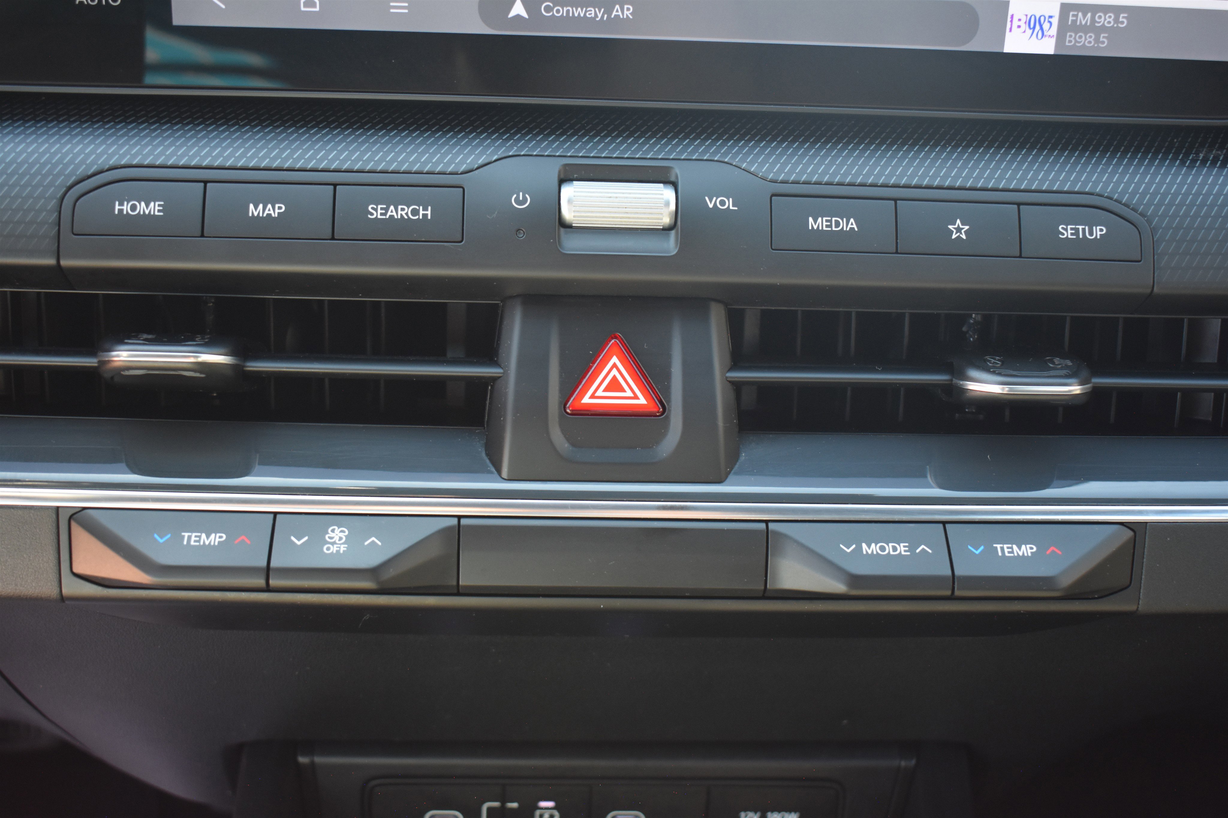 Used 2025 Currant Red Kia GT-Line image 27