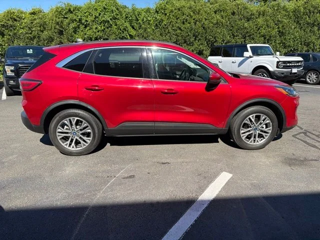 Used 2022 Red Metallic Ford SEL image 8