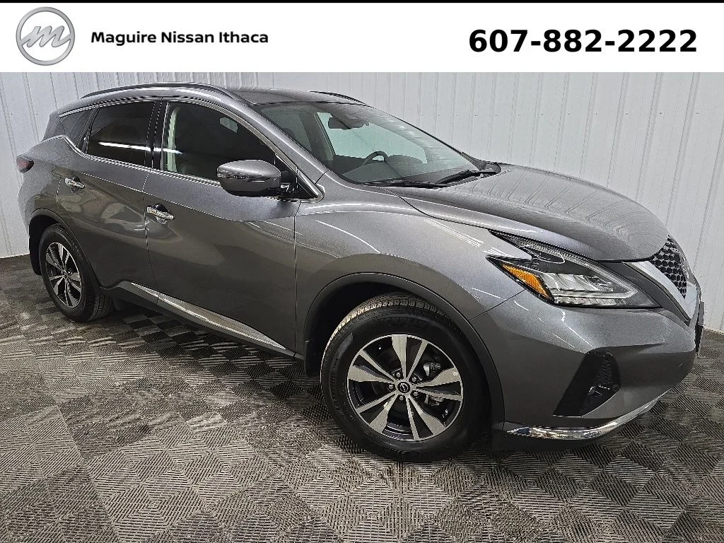Used 2024 Gray Nissan SV image 8