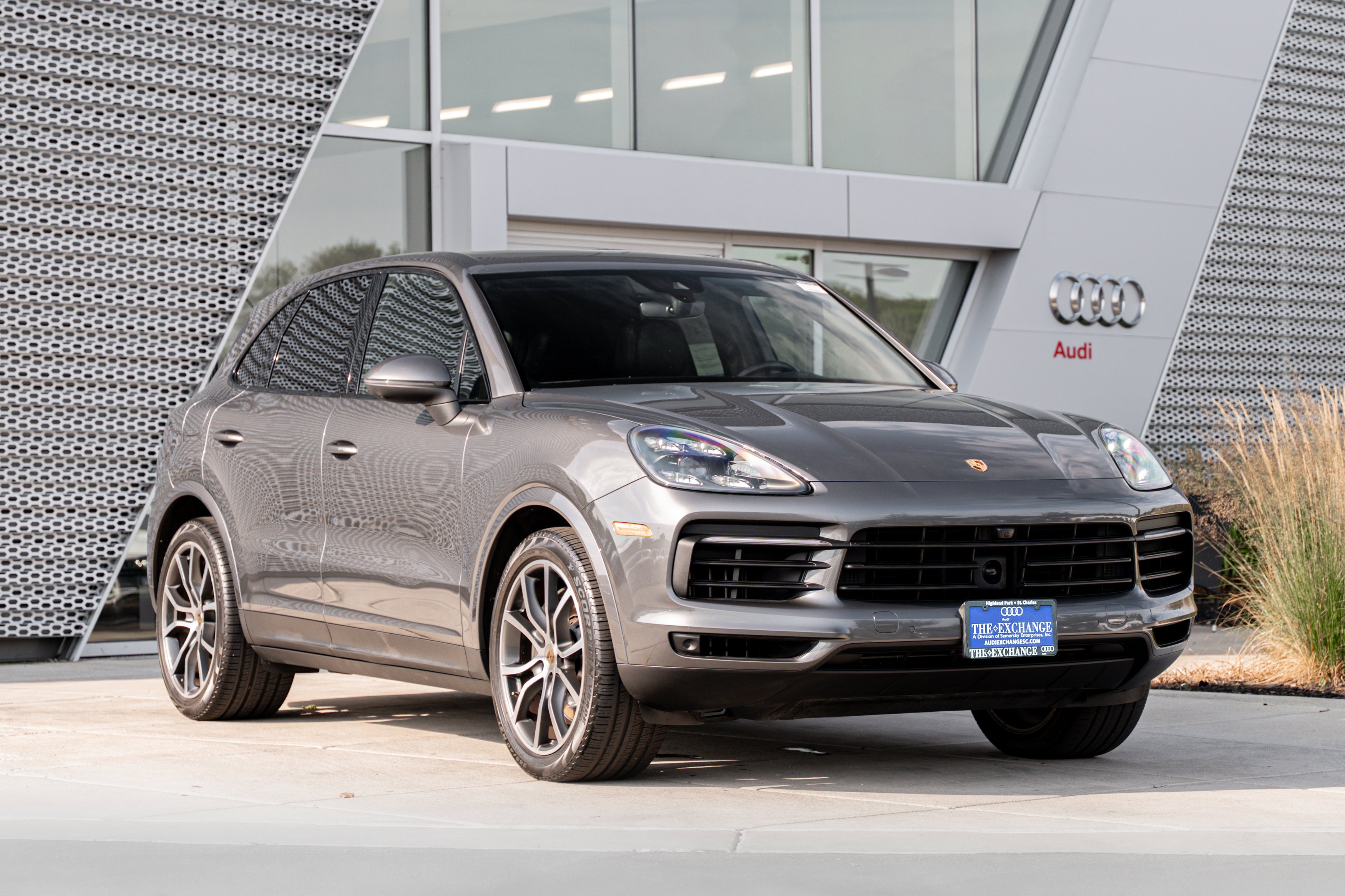 Used 2019 Quartzite Metallic Porsche S image 1