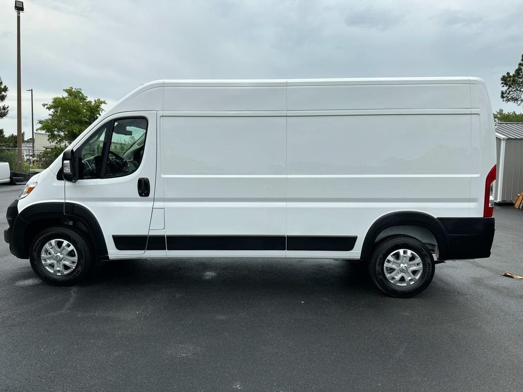 New 2024 Bright White Clear-Coat Exterior Paint RAM High Roof image 7