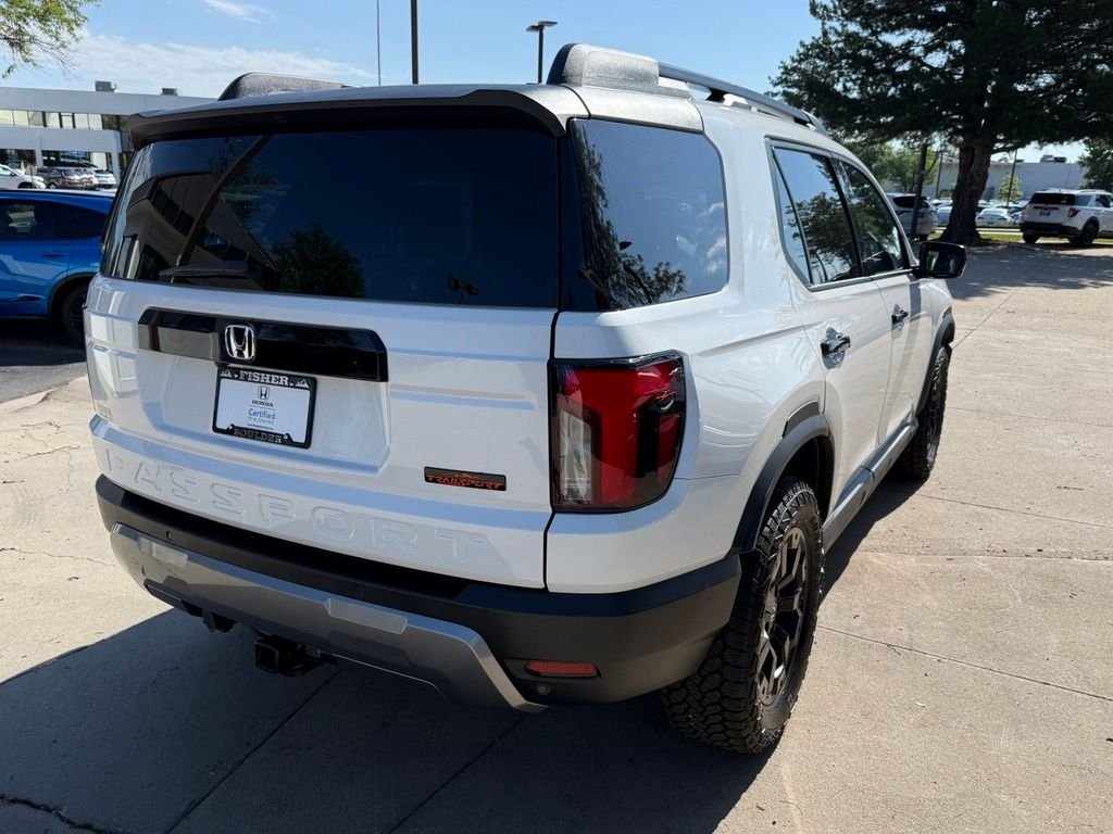 Certified Used 2026 Platinum White Pearl Honda TrailSport Elite image 6
