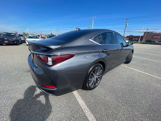 Used 2024 Gray Lexus 350 image 7