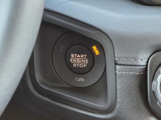 2026 Jeep Wrangler 4-Door Sahara - Photo 35