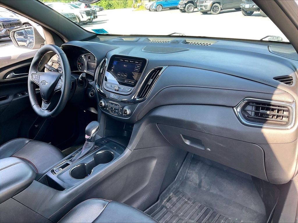 Used 2023 Summit White Chevrolet RS image 13