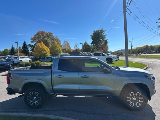 Used 2024 Gray Chevrolet Z71 image 6