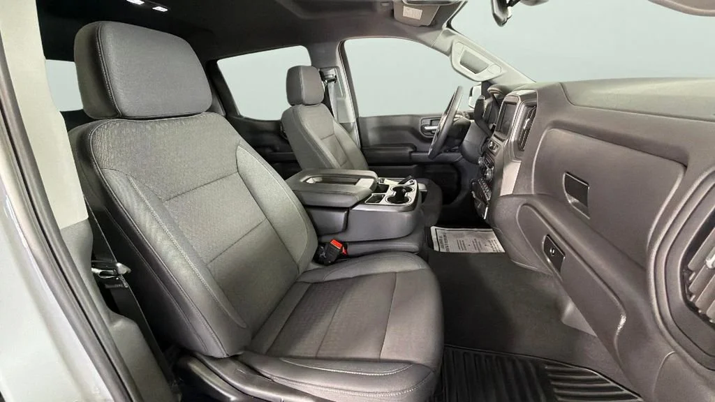 Used 2025 Slate Gray Metallic Chevrolet Custom image 32