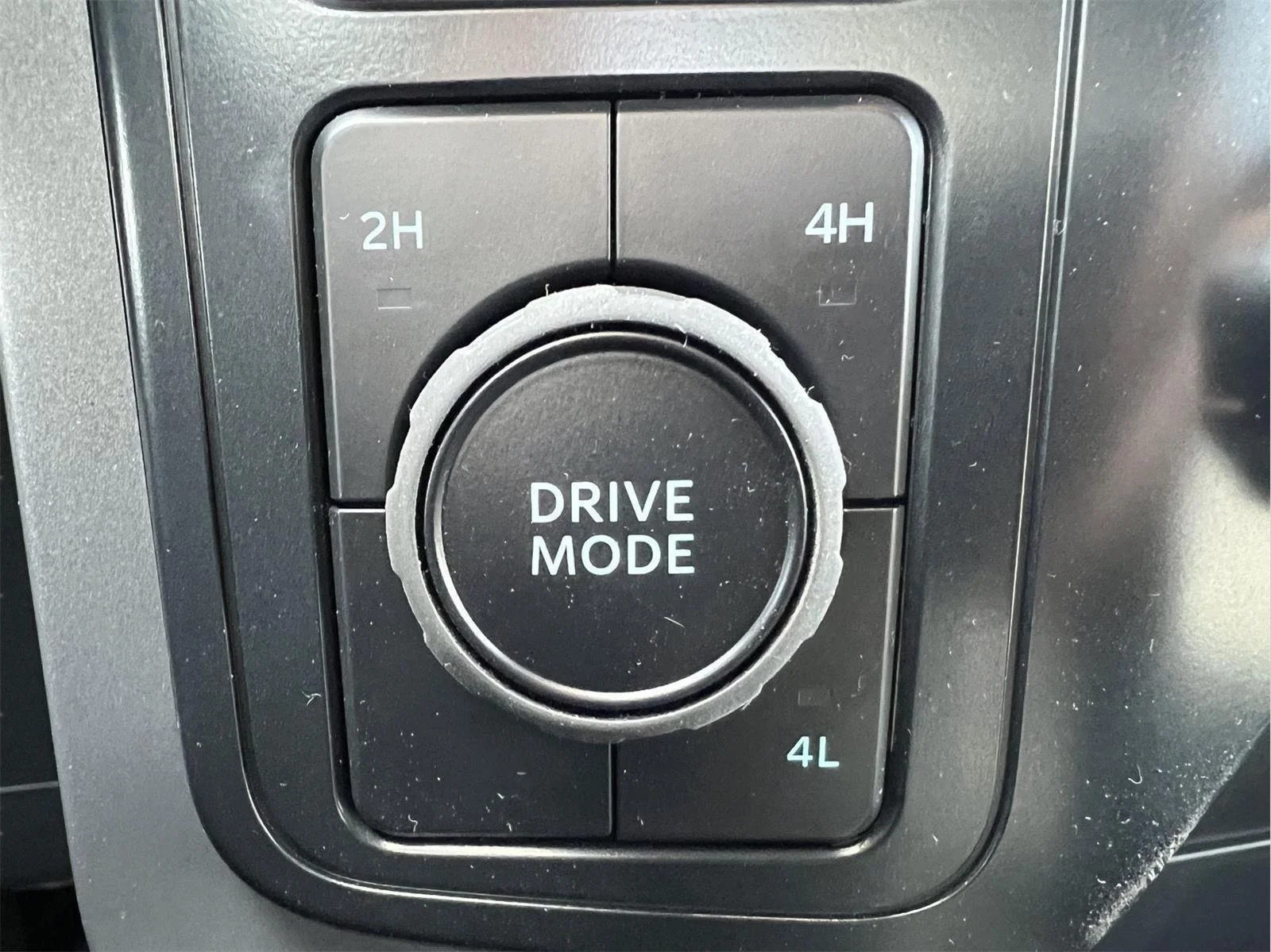 Used 2025 Agate Black Ford XLT image 21