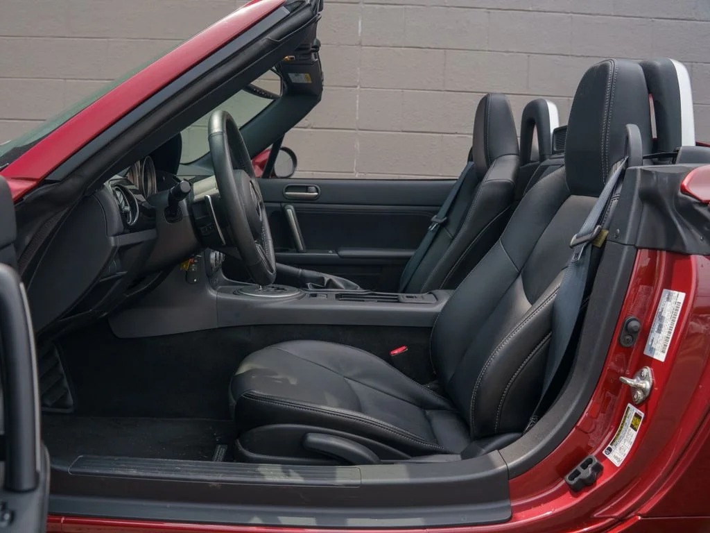Used 2013 Red Mazda PRHT Grand Touring image 15