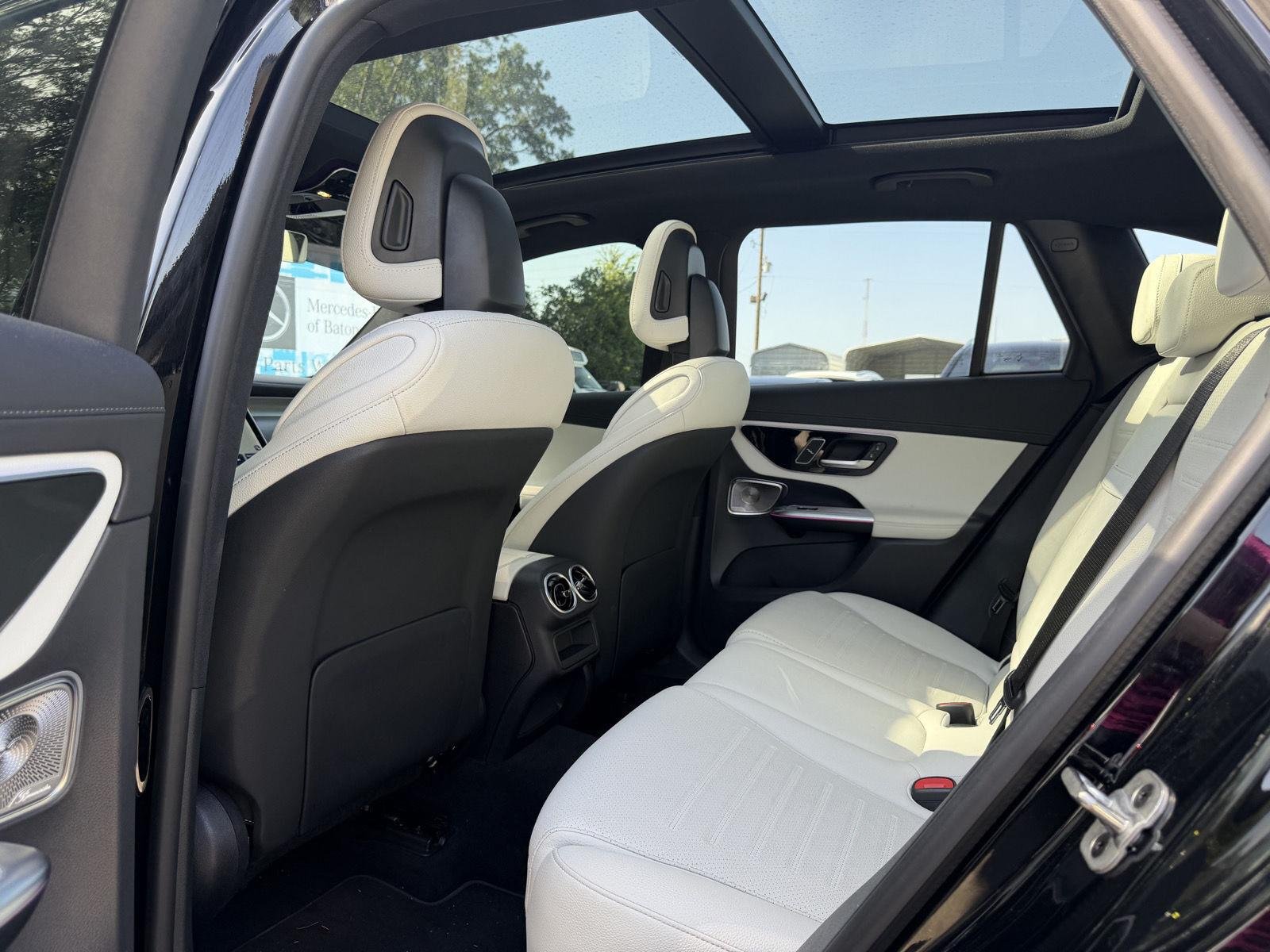 Certified Used 2023 Black Mercedes-Benz GLC 300 image 16
