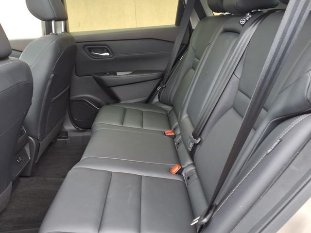 Used 2023 Gold Nissan SL image 12
