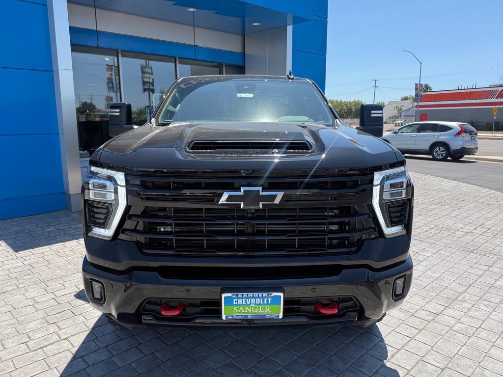 2026 Chevrolet Silverado 2500 HD LT view 3